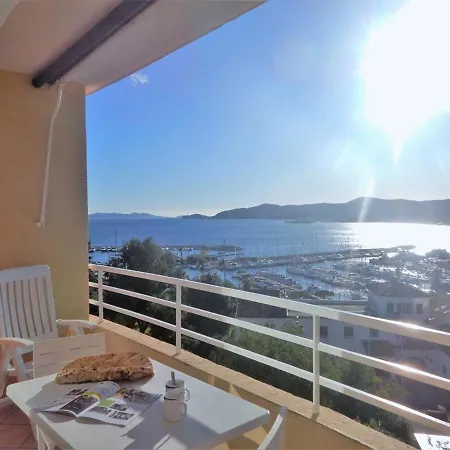 Apartment 2 Pieces, Terrasse, Proche Et Centre, - Fr-1-251-345