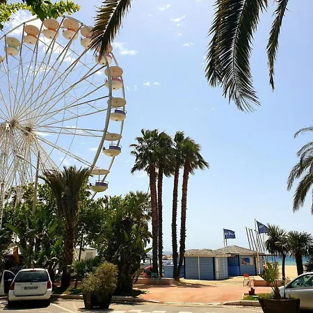 Apartment 2 Pieces, Terrasse, Proche Et Centre, - Fr-1-251-345