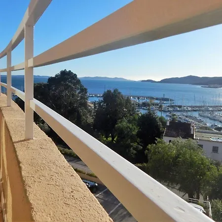 2 Pieces, Terrasse, Proche Et Centre, - Fr-1-251-345 Lejlighed